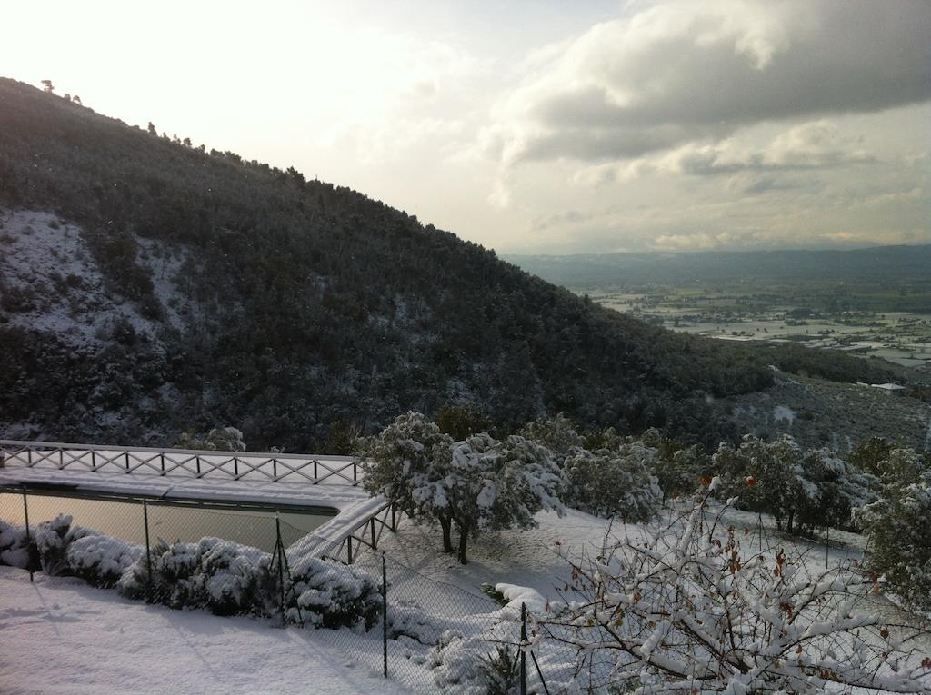 Agriturismo Villa Gabbiano Capodacqua  المظهر الخارجي الصورة